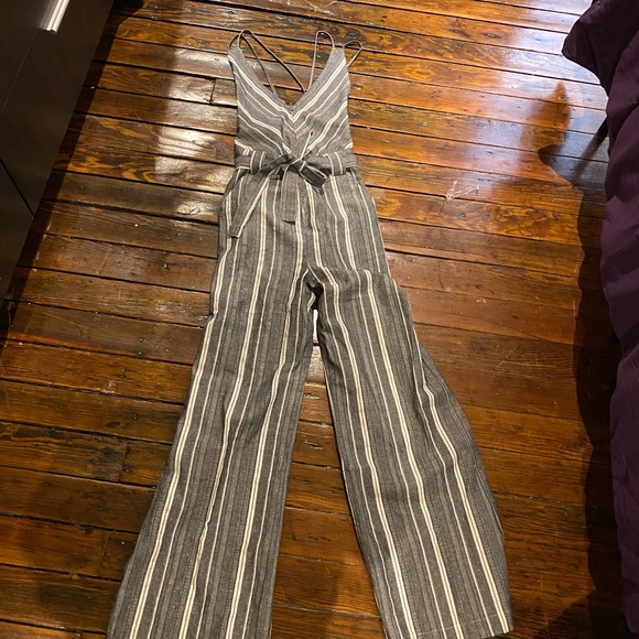 Jumpsuit - Picture 1 of 3